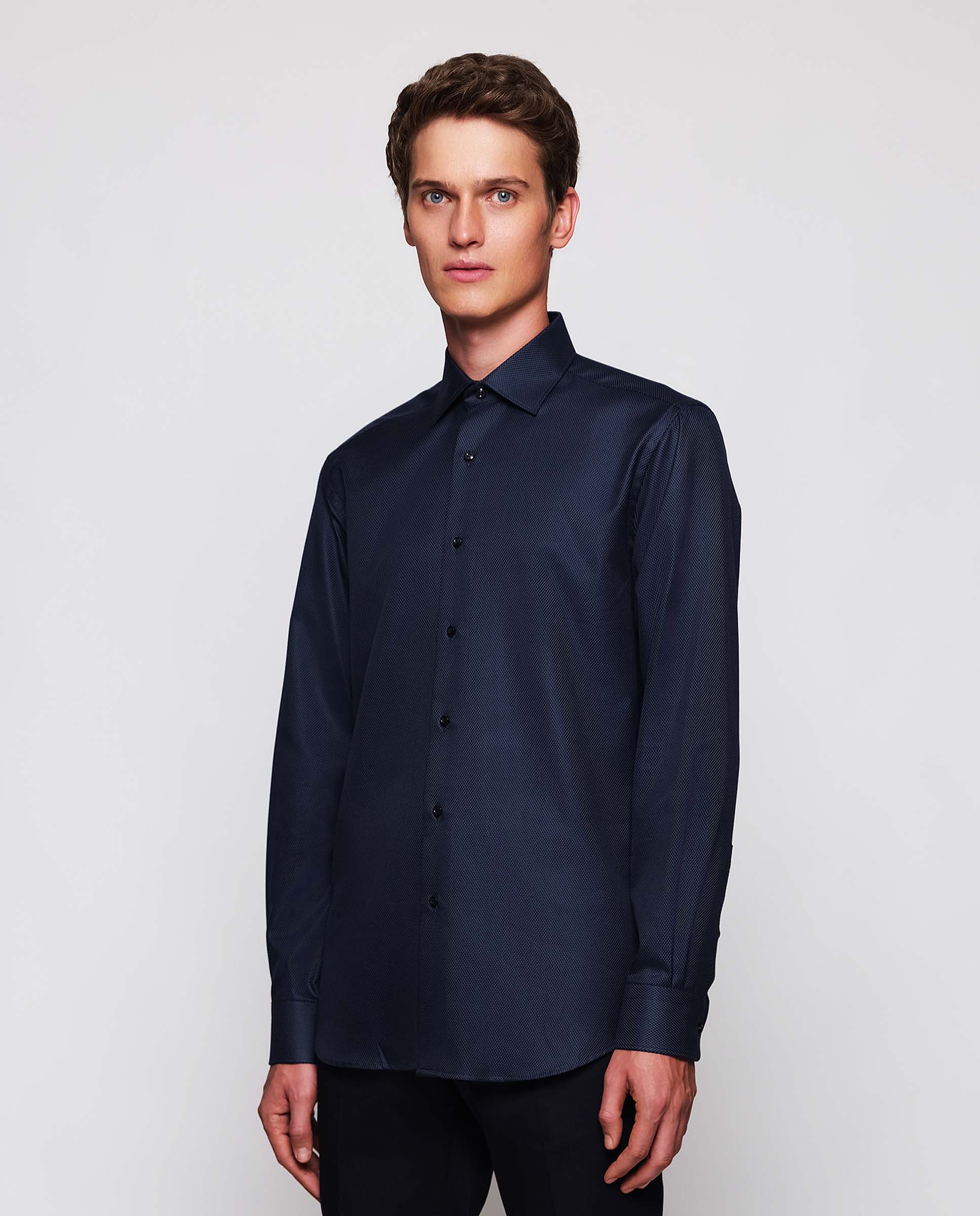 Camisa casual de algodón azul marino - Image 2