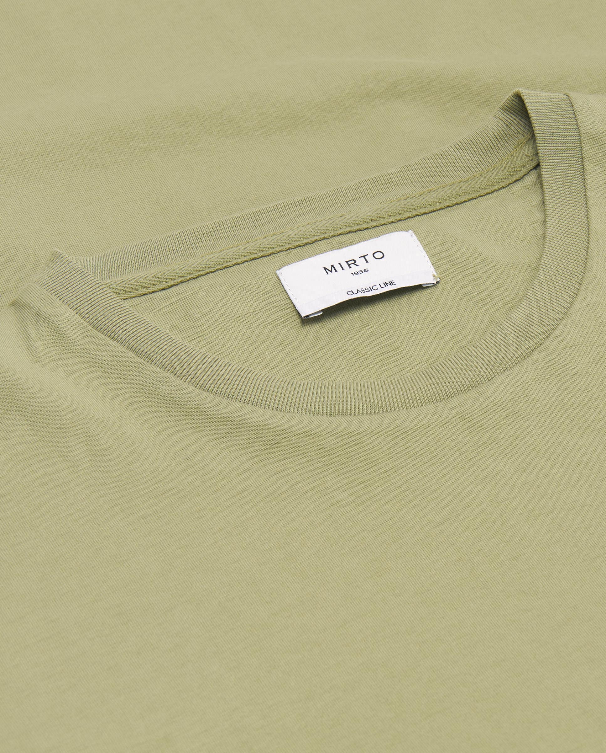 Camiseta cáqui cuello redondo de algodón orgánico - Image 7