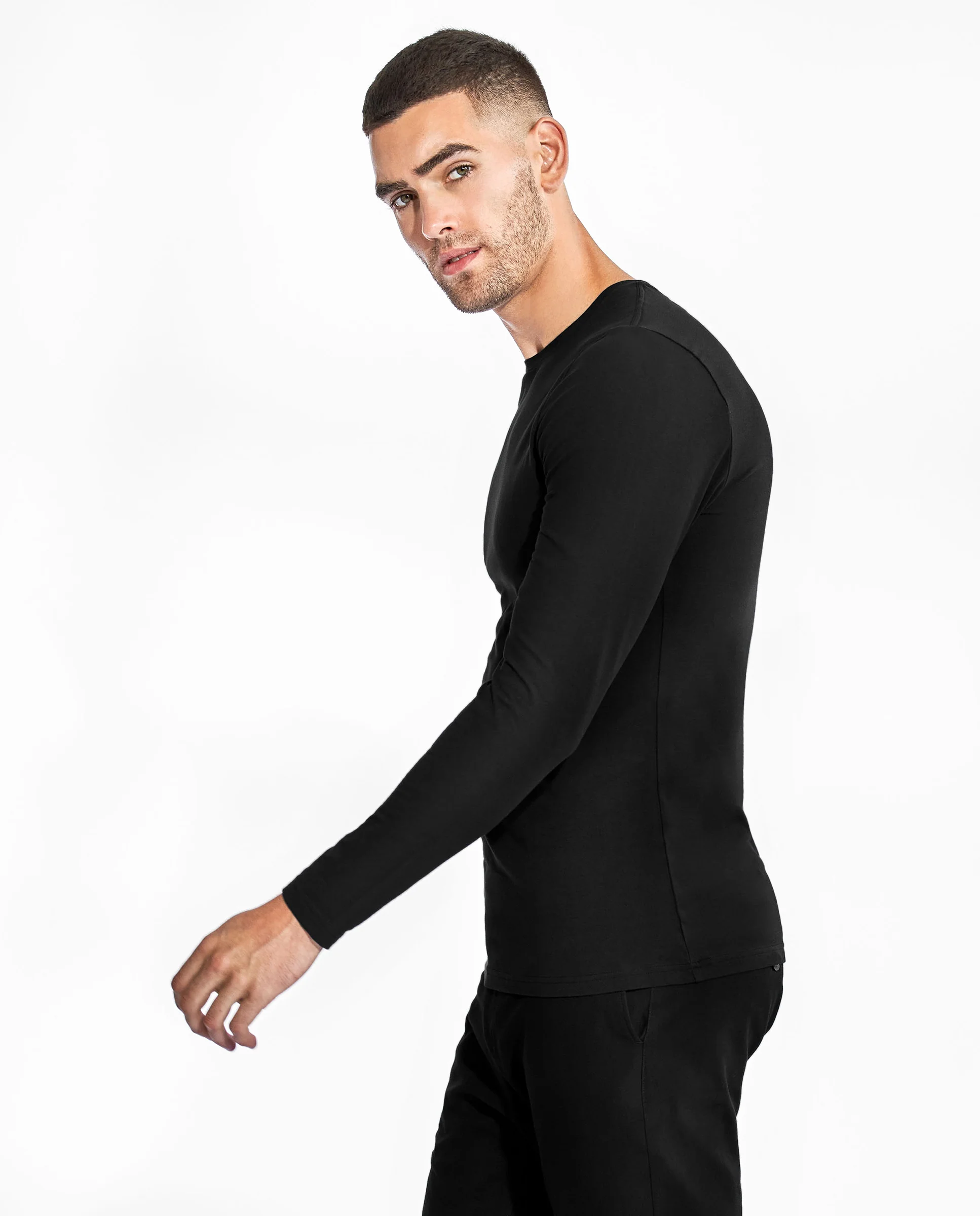Camiseta cuello caja manga larga algodón orgánico negra - Image 2