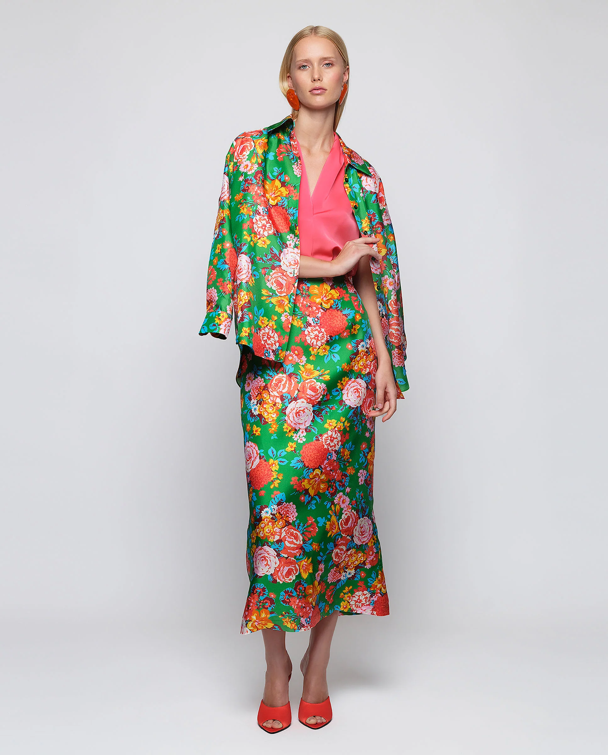 Falda larga estampado floral verde de seda - Image 3