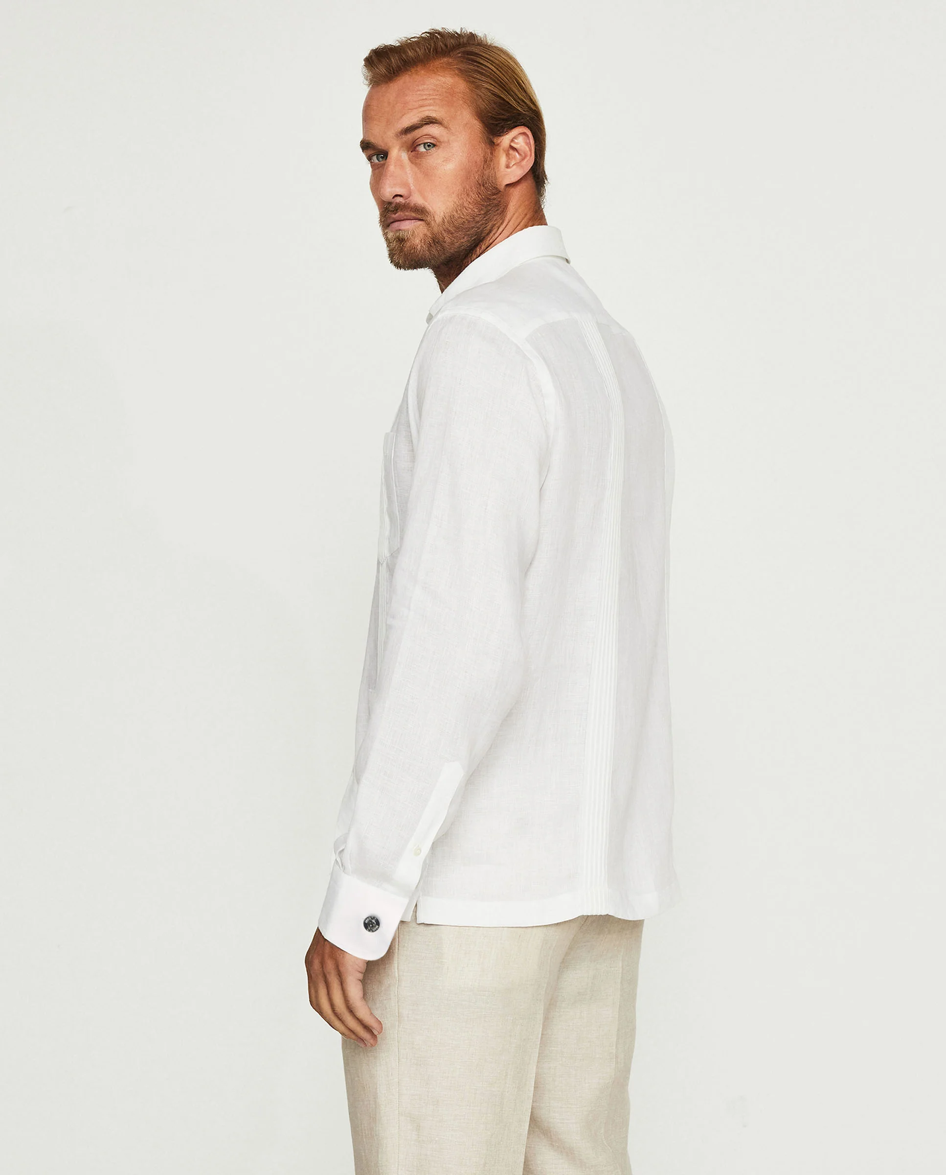 Guayabera lino puño doble cuatro bolsillos - Image 2