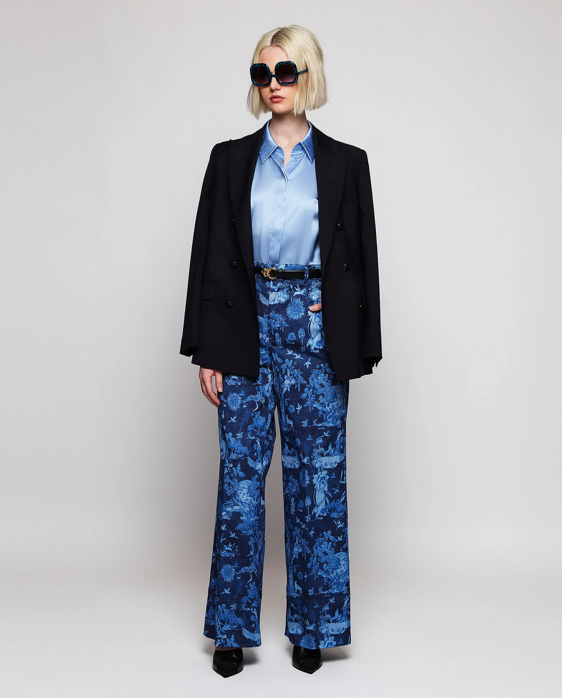 Pantalón denim estampado toile de jouy - Image 3