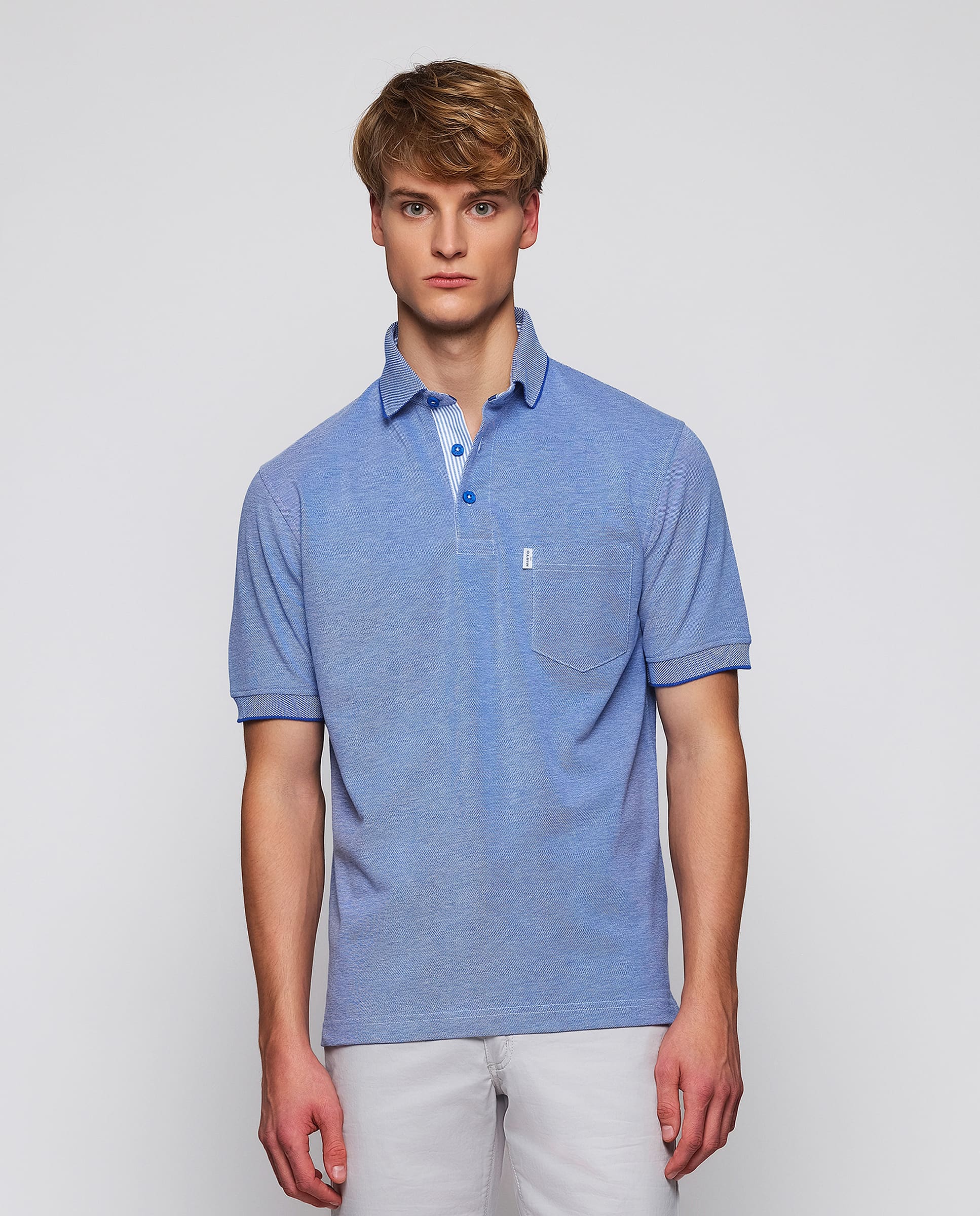 Polo azul de piqué con ribete al tono - Image 2