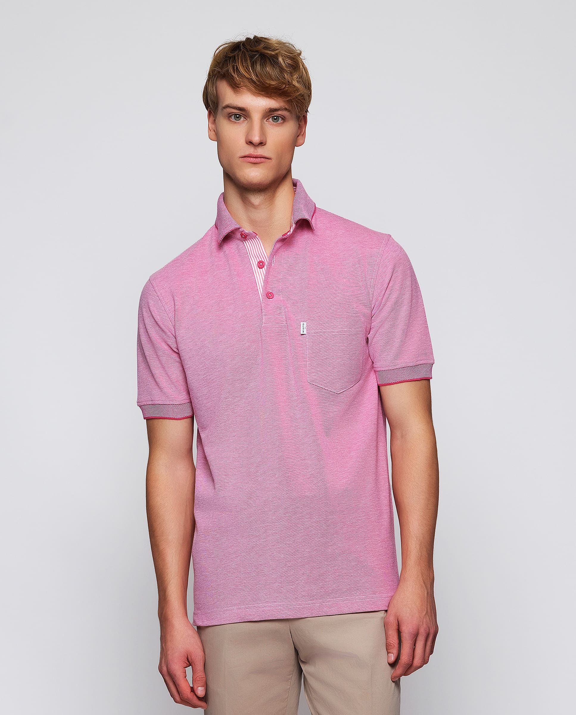 Polo rojo de piqué con ribete al tono - Image 2