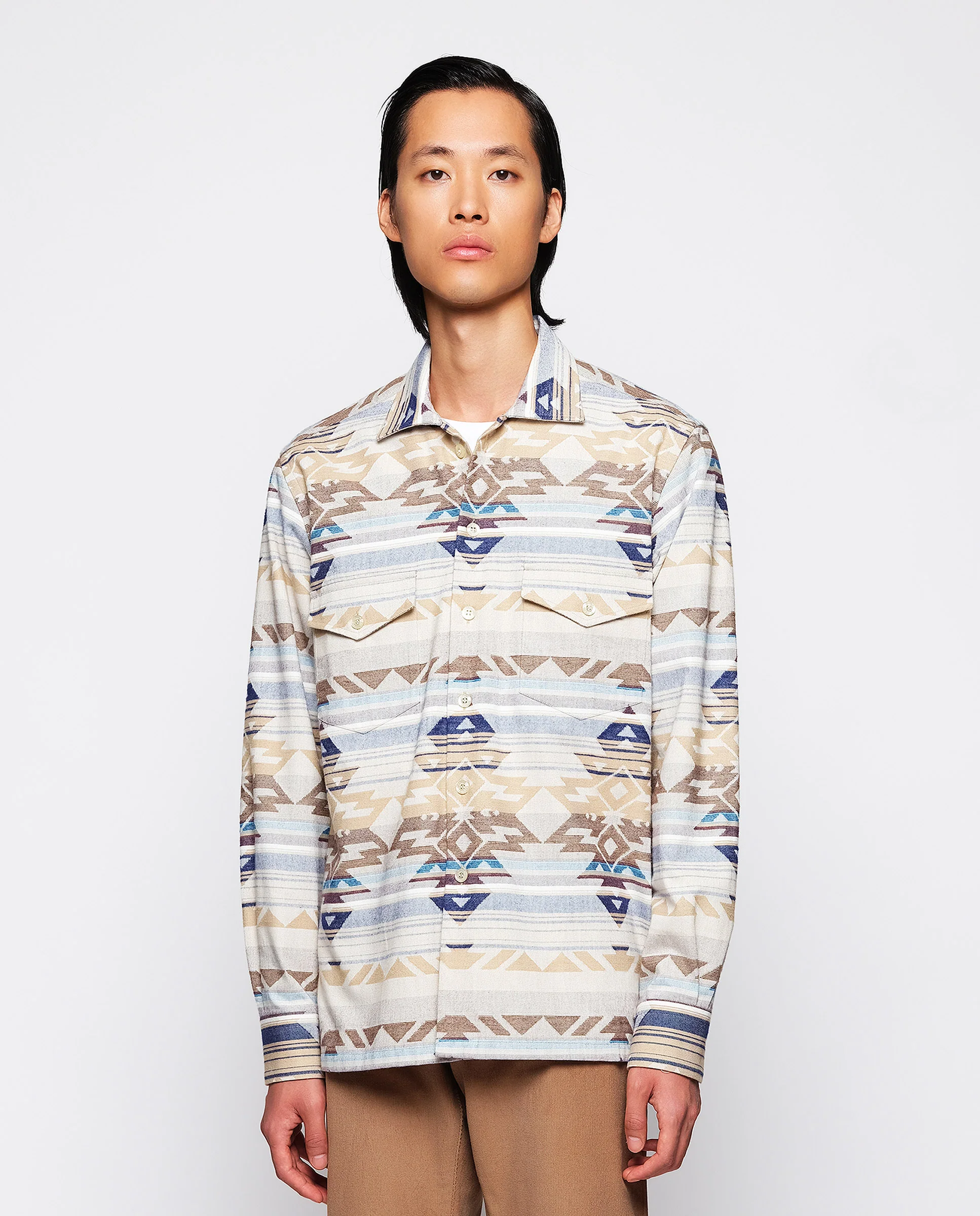 Sobrecamisa motivos étnicos de franela - Image 2